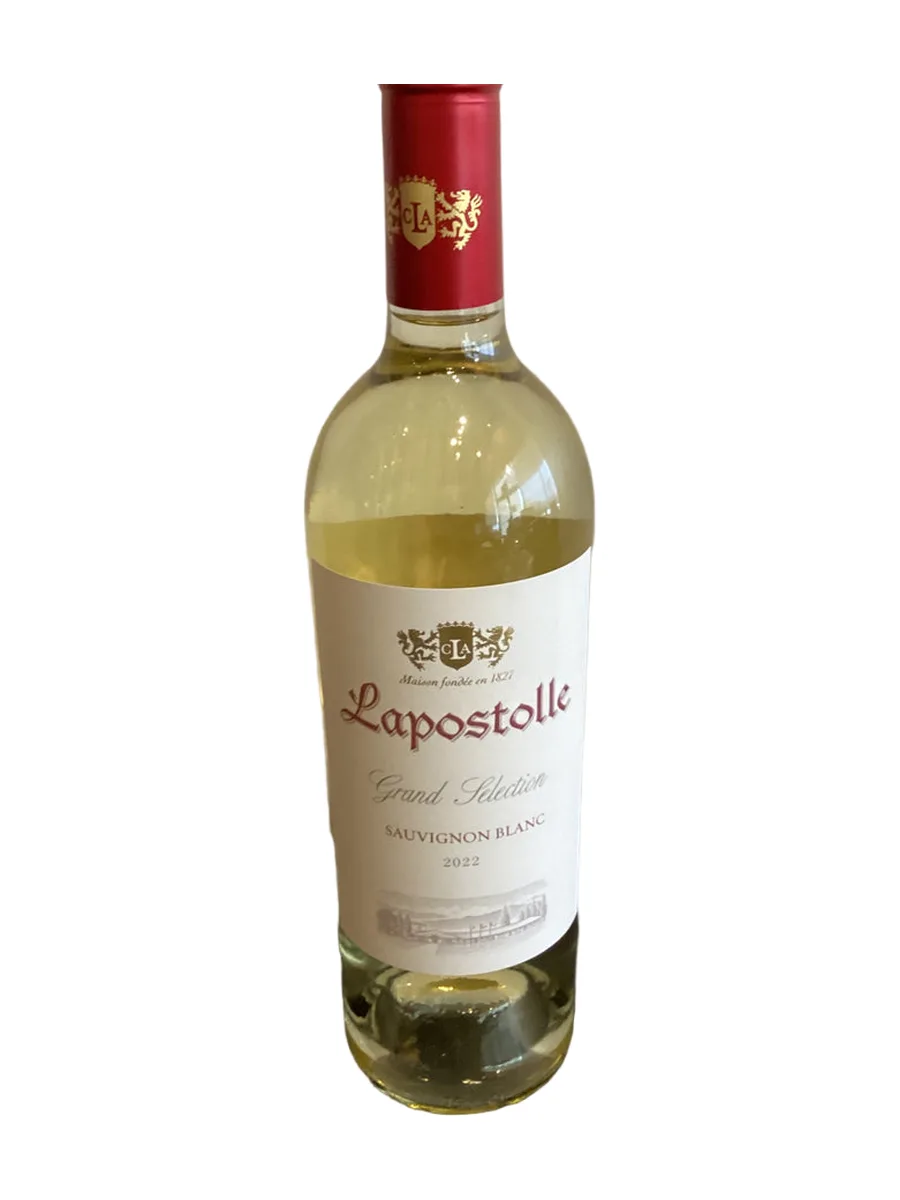 Bottle of Lapostolle - Sauvignon Blanc - 2011 available at Ashburn Wine Shop