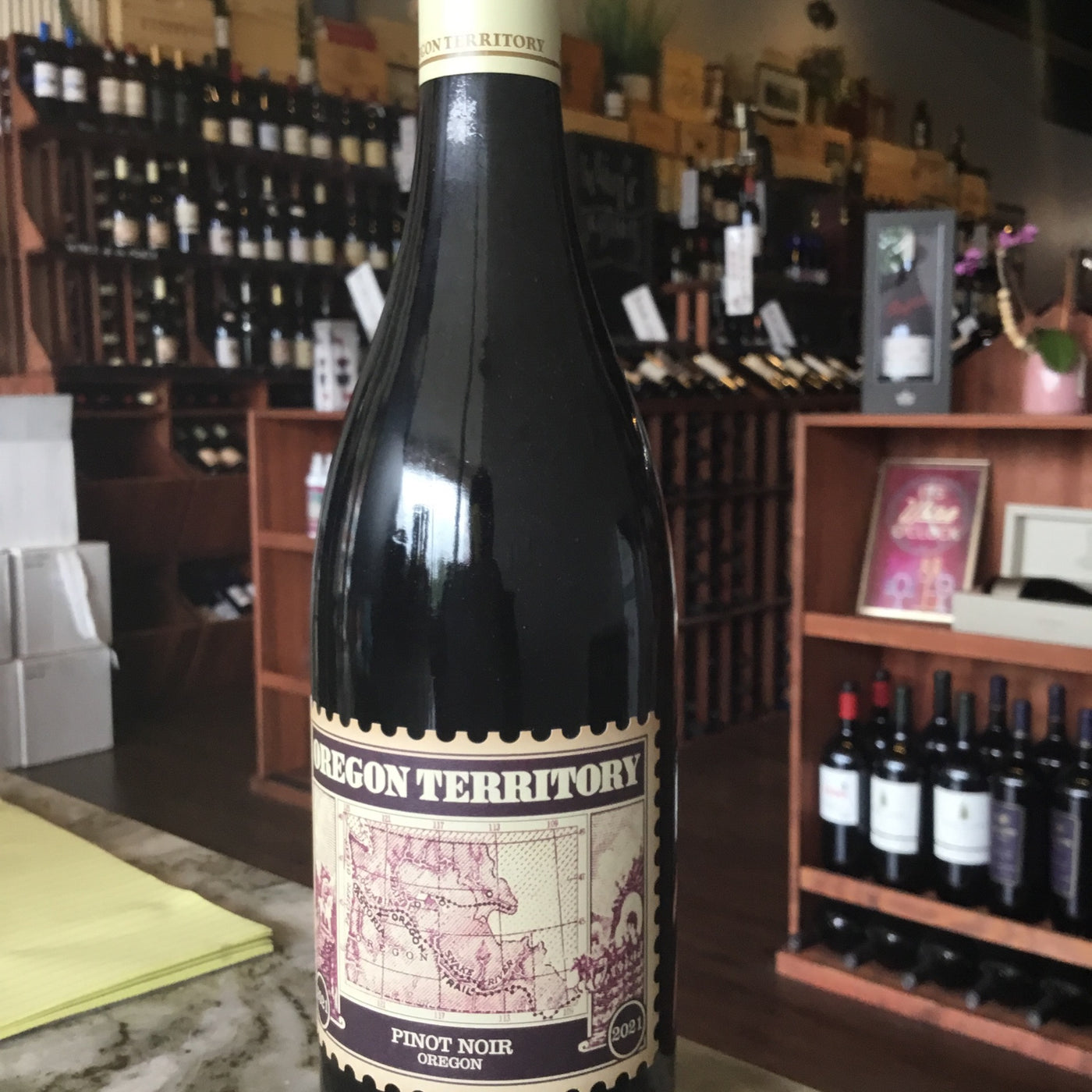 Oregon Territory - Pinot Noir - 2021 - 750ml