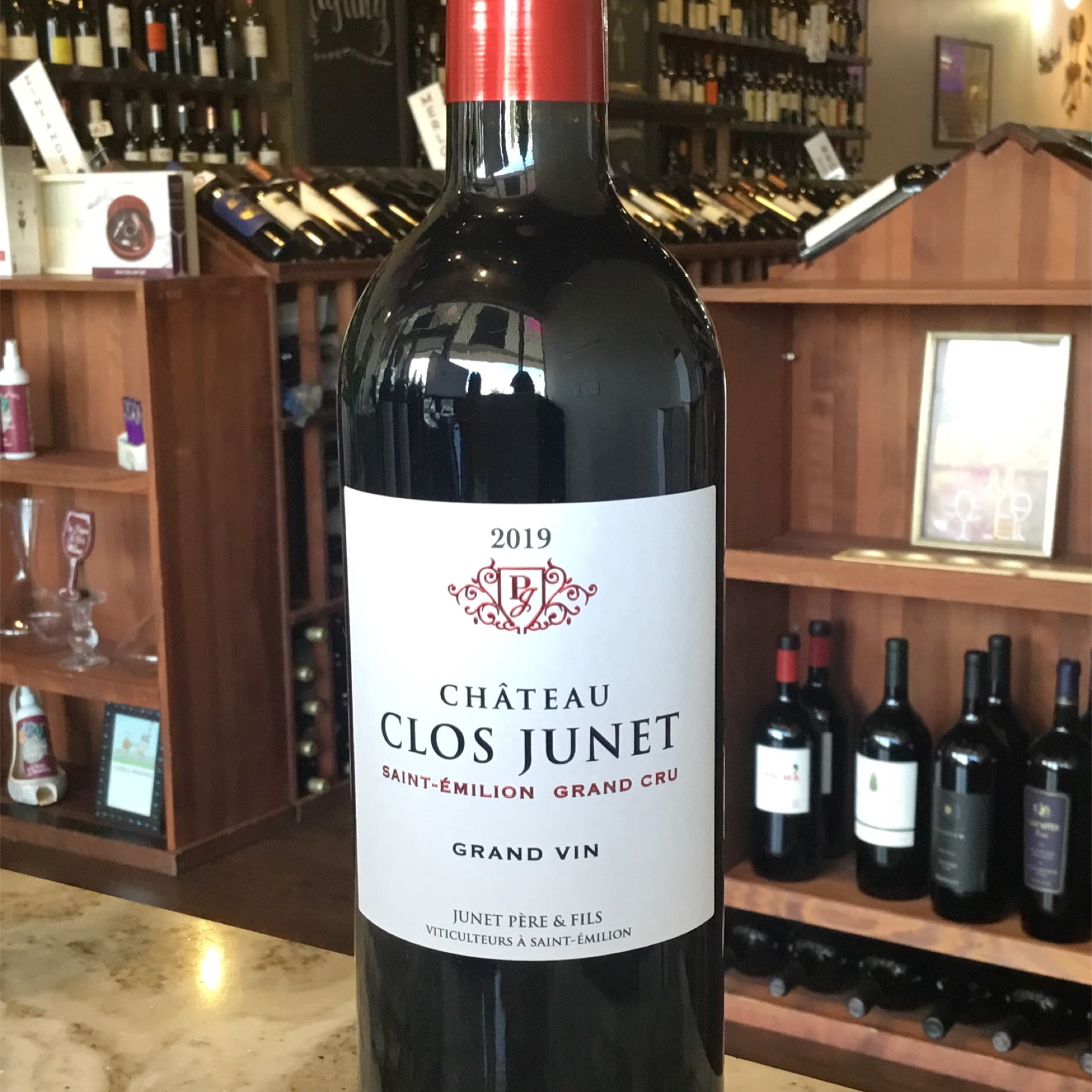 Chateau Clos Junet - Saint-Émilion Grand Cru - 2019 - 750ml