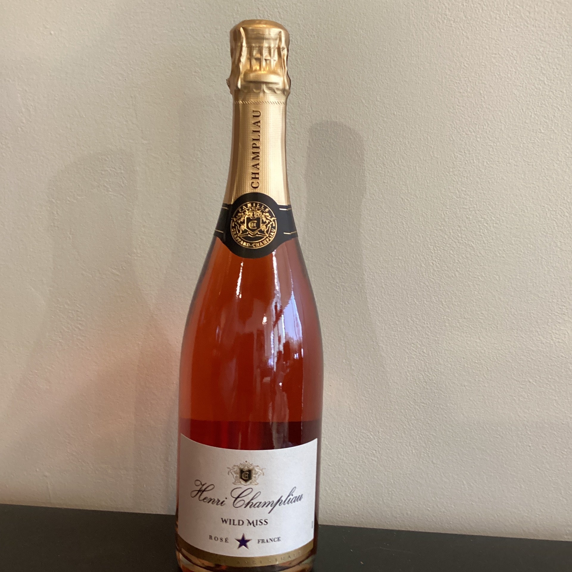 Henri Champliau Wild Miss - Demi Sec - Sparkling Rose - NV - 750ml