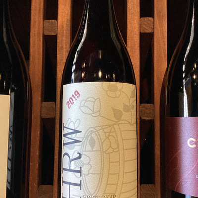Hendry - HRW - Pinot Noir - 2019 - 750ml