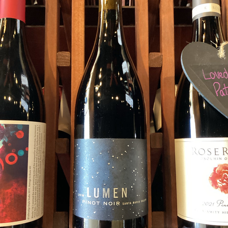 Lumen - Pinot Noir - 2018 - 750ml