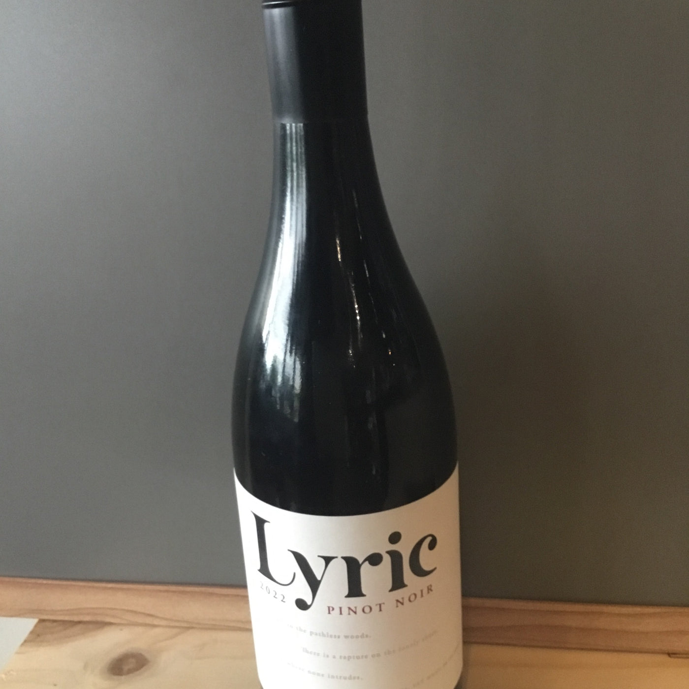 Lyric - Pinot Noir - 2022 - 750ml