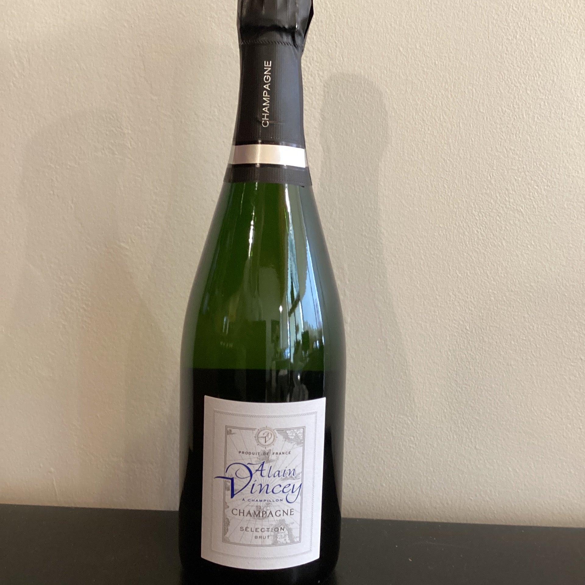 Alain Vincey - Champagne Brut - NV - 750ml