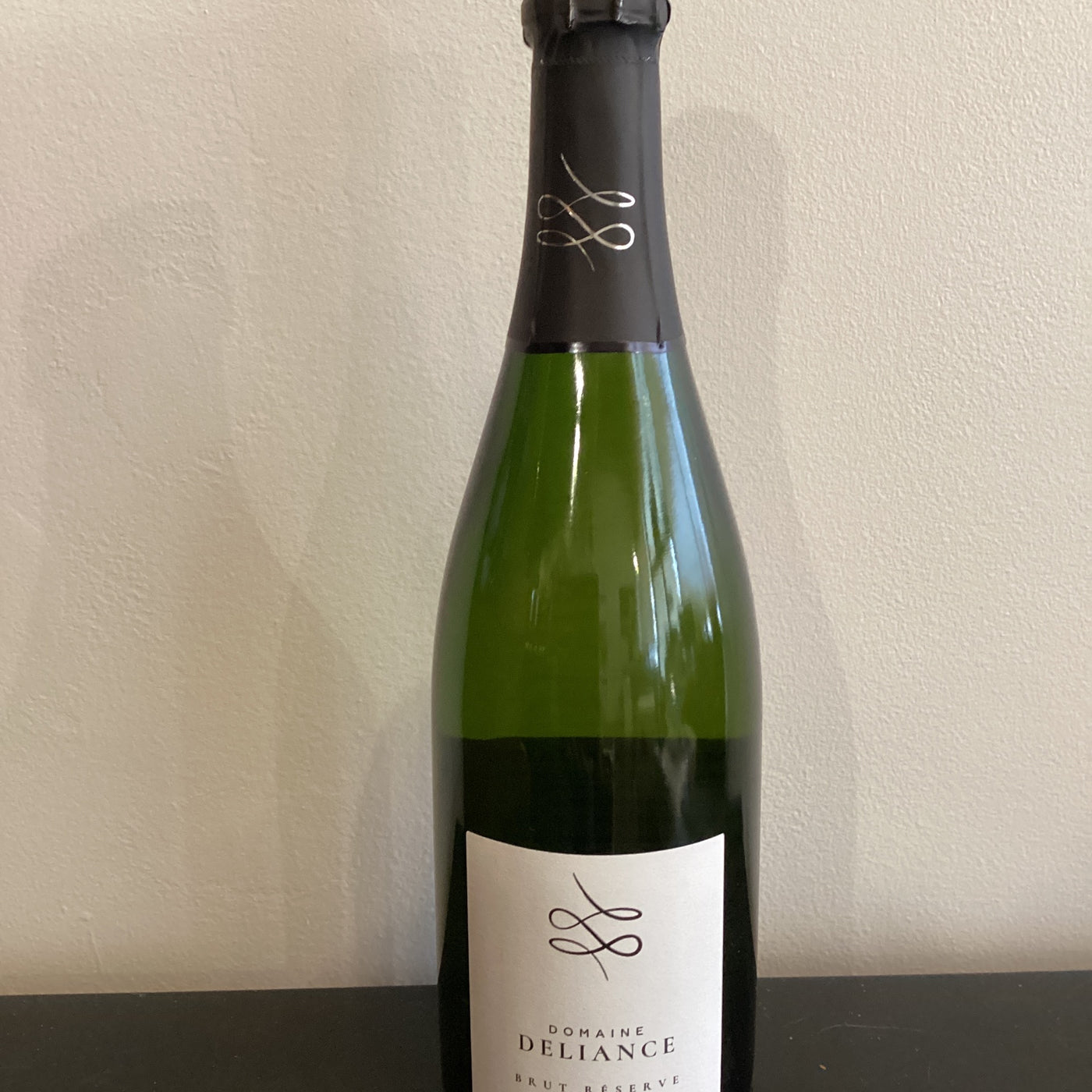 Domaine Deliance - Cremant De Bourgogne - Brut Reserve - 750ml
