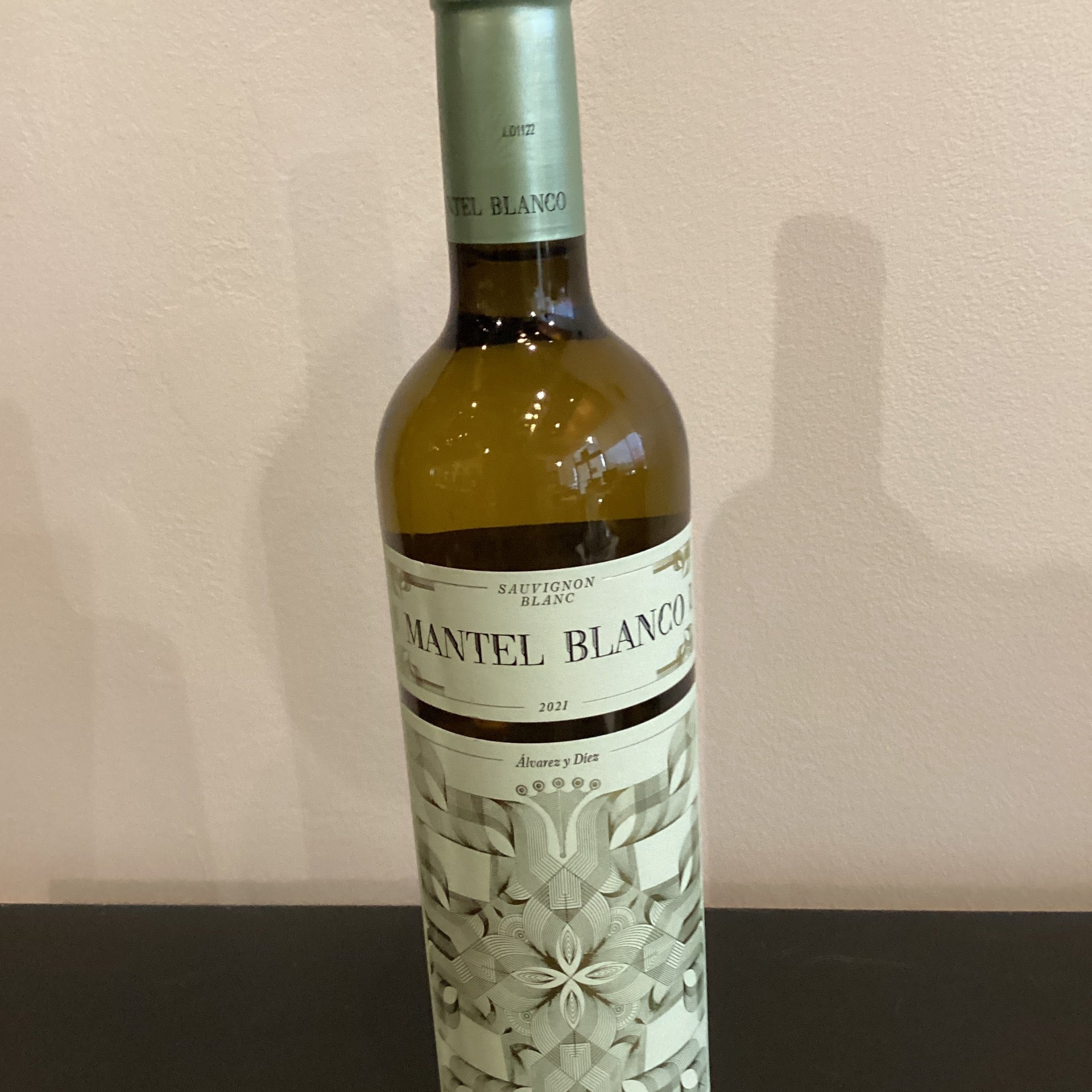 Alvarez y Diez - Mantel Blanco - Sauvignon Blanc 2021 - 750ml
